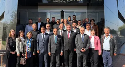 Gümrükçü Torbalı’da oda başkanlarıyla buluştu