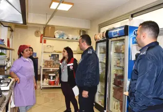 Menemen’de okul kantinlerine sıkı denetim