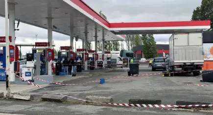 Paris’te dehşet anları: Aracından rastgele ateş açtı, 1 ölü, 4 yaralı!