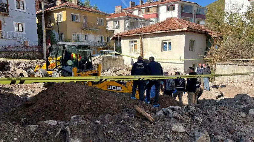 17 yıl önce kaybolan Gülşen Uyar dosyasında yeni gelişme: Küllerin altından kemikleri çıktı haberinin görseli