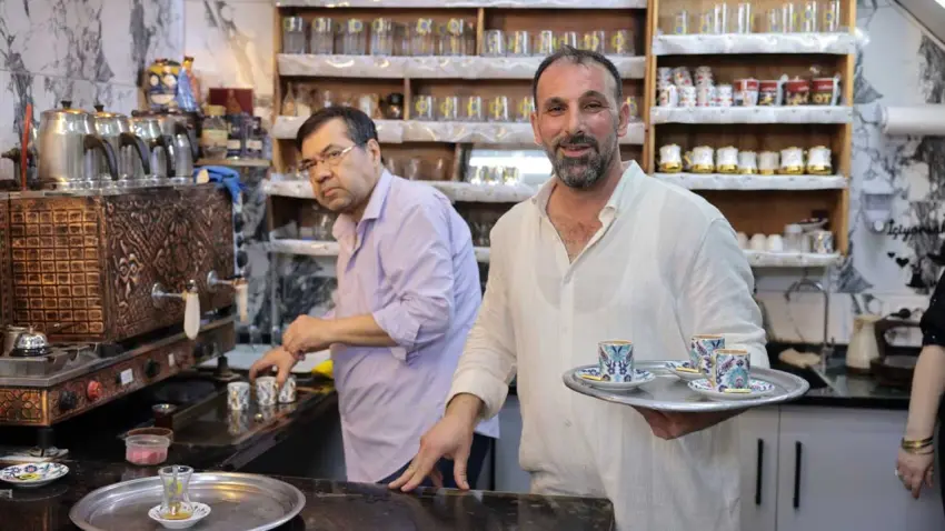 Kemeraltı Festivali çarşıya can suyu oldu: Esnafın yüzü güldü - Fotoğraf 1