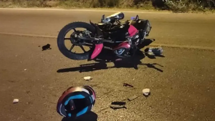Ödemiş’te traktörle motosiklet çarpıştı: Sürücü ağır yaralı haberinin görseli