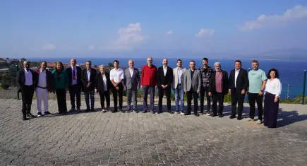 Seferihisar için seferberlik: Siyasi partiler ortak masada buluştu