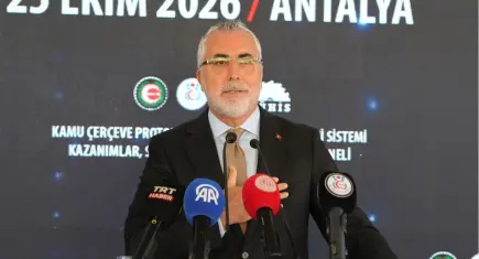 Bakan Işıkhan: Kamu çalışanlarımızın refahı değişmeyen önceliğimiz