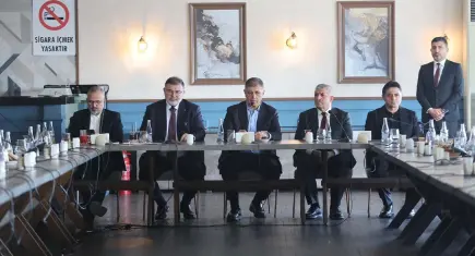 İzmir’de Cumhur İttifakı toplantısı: 30 ilçenin projeleri değerlendirildi