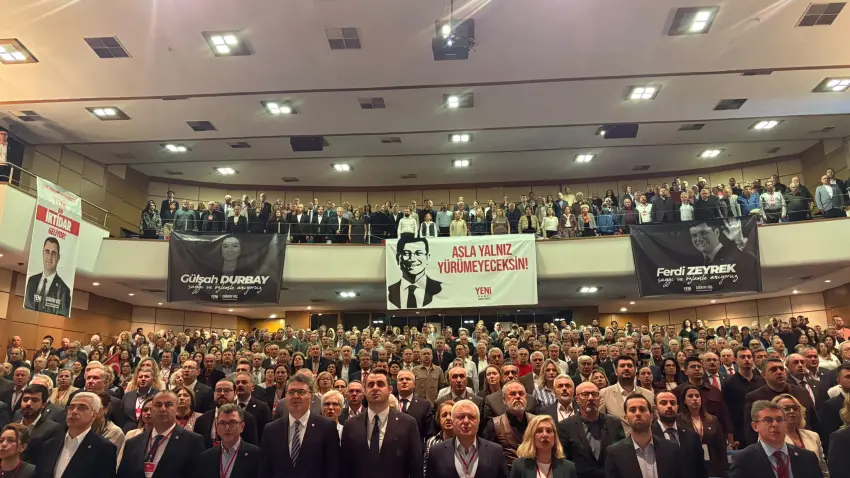 İzmir’de YENİ Parti’nin 1’inci Olağan Kongresi başladı - Fotoğraf 1
