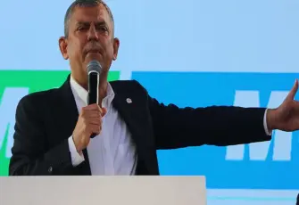  Özel’den Denizli’de üyelik çağrısı: Bu partinin kıdemlisi, kıdemsizi yoktur