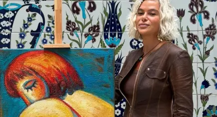 Ressam Pınar Karaman’ın “Arayış” sergisi İzmir’de sanatseverlerle buluştu