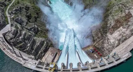 Türkiye’nin elektrik kurulu gücü 127 bini aştı