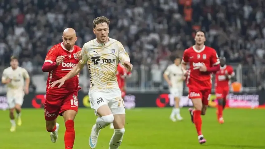 Beşiktaş evinde hata yapmadı: Başakşehir'i 2 golle geçti haberinin görseli