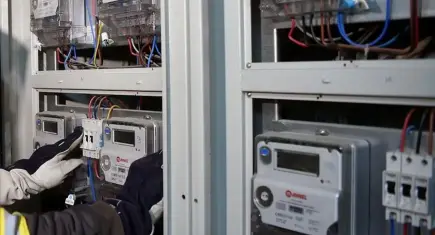 Elektrik faturalarında akıllı dönem: Sayaçlar değişiyor, tüketim cep telefonundan anlık takip edilecek!