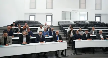 İzmir Bakırçay Üniversitesi salonları iş dünyasının katkılarıyla yenilendi!
