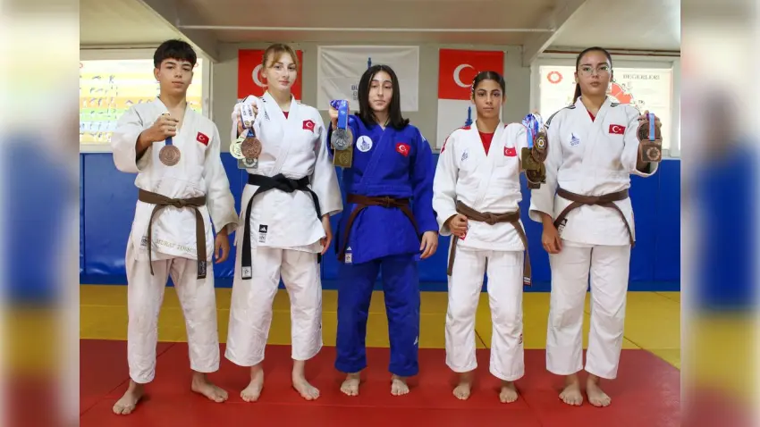 İzmirli genç judocuların hedefi olimpiyat madalyası