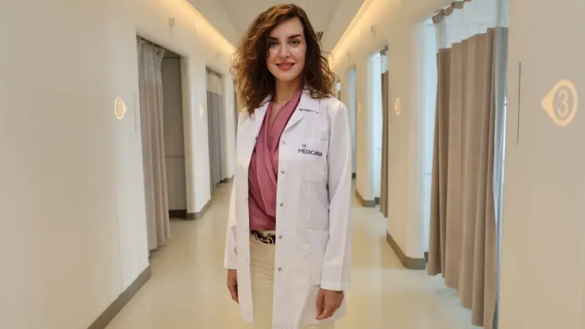 Dr. M&uuml;ge Yaşar