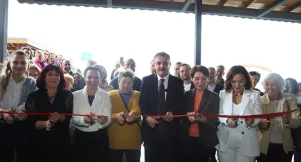 Dikili Belediyesi sanat merkezi kapılarını açtı