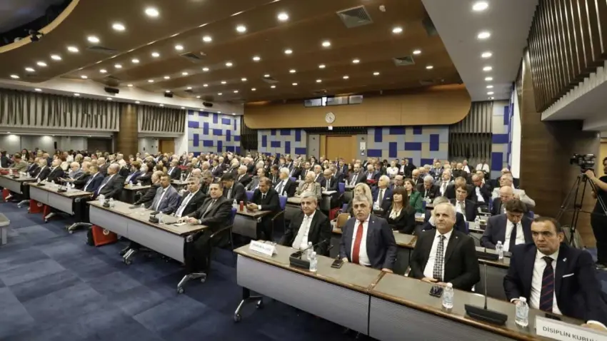 Özgener: Yatırım ortamında güven ortamı güçlendirilmeli - Fotoğraf 1
