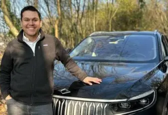 Martı kurucusu Öktem’den taksicilere barış çağrısı: İki otomobilini hediye edecek!