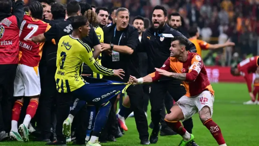 Fenerbahçe’den derbi sonrası sert açıklama!  - Fotoğraf 3