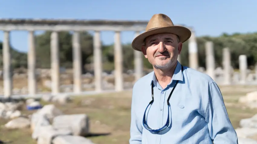 İzmir’de 2 bin 200 yıllık meclis binası tarihe ışık tutuyor - Fotoğraf 7