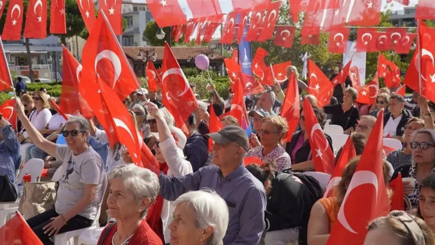 Menderes’te Cumhuriyet coşkusu Deha Bilimlier konseri ve kortej yürüyüşüyle yaşanacak! haberinin görseli