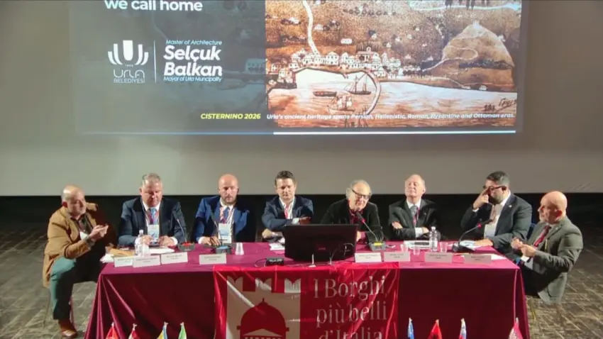 Başkan Selçuk Balkan Urla’nın yerel kalkınma modelini İtalya’da anlattı haberinin görseli