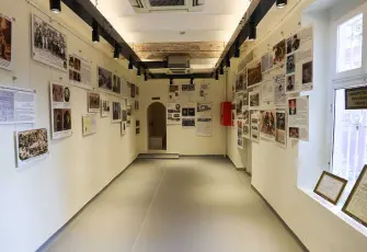 Buca’da tarihi hamam sanat galerisine dönüştü: İlk sergi Milli Mücadele’den