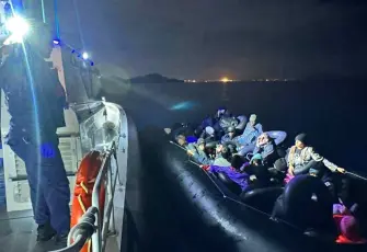İzmir açıklarında düzensiz göçmen operasyonu 