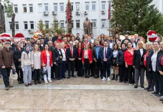 Karşıyaka’da Cumhuriyet’in 103. yılı coşkuyla kutlanıyor