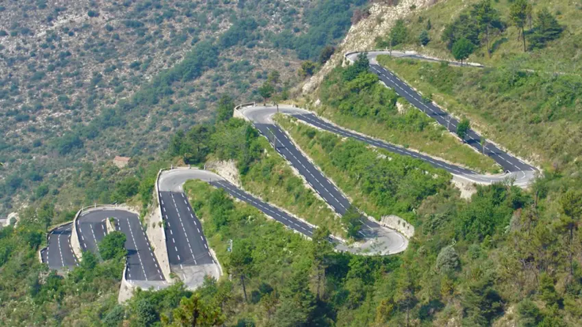 Dünyanın en tehlikeli 12 yolu belli oldu! Türkiye’den de bir güzergah listede - Fotoğraf 12