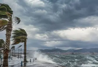 Meteoroloji’den İzmir için sel ve fırtına uyarısı