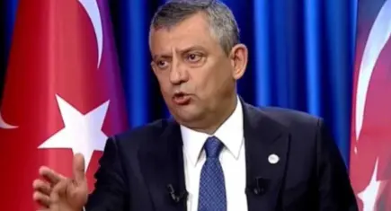 Özel’den Mustafa Sarıgül açıklaması: Gözyaşları içinde anlattı