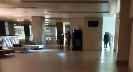 Adana’da hastanede dehşet! İstismar iddiasıyla hastaneye götürülen kızını vurmak istedi