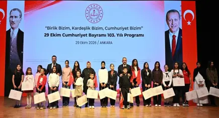 ‘Birlik Bizim Kardeşlik Bizim Cumhuriyet Bizim’ yarışmasında ödüller sahiplerini buldu