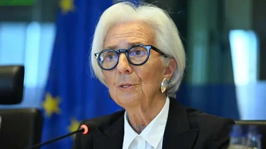 ECB Başkanı Lagarde’dan faiz artışı sinyali: Aralık ayı için kapıyı açık bıraktı