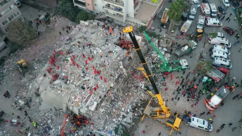 İzmir depreminin üzerinden 6 yıl geçti: 117 can unutulmadı - Fotoğraf 4