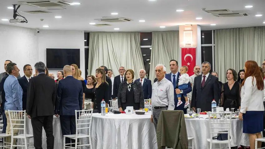 ADD Bornova’dan Cumhuriyet Bayramı resepsiyonu - Fotoğraf 2