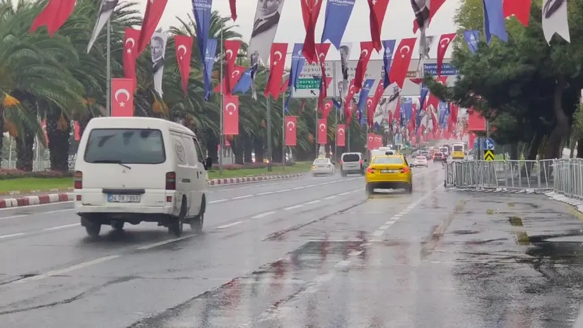İstanbul’da 29 Ekim Vatan Caddesi korteji ertelendi: Kapanan yollar ve alternatif güzergahlar - Fotoğraf 3
