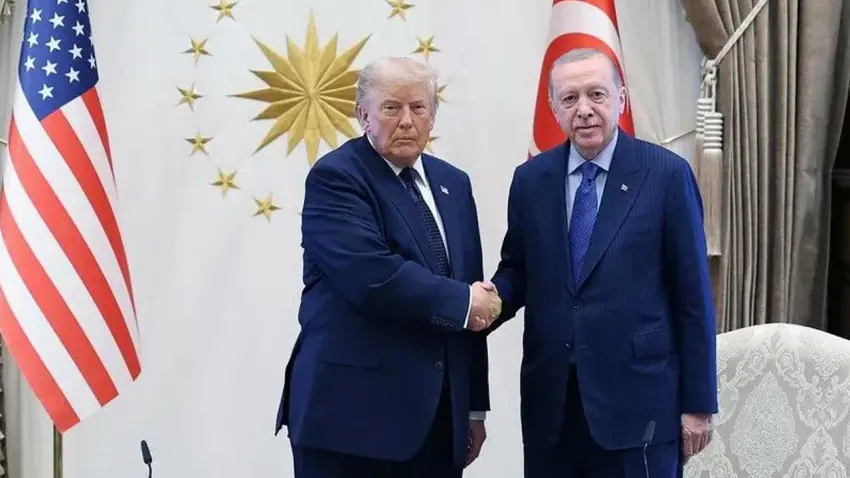 Trump’tan Cumhurbaşkanı Erdoğan’a telefon: TDT Zirvesi için başarı dileği haberinin görseli