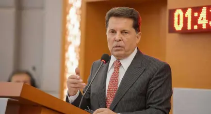 Ahmet Özer, YENİ Parti’ye katıldığını açıkladı