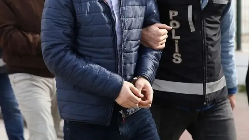 İstanbul merkezli 3 ilde FETÖ operasyonu
