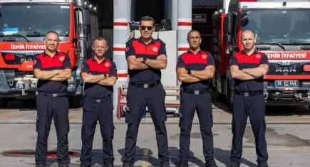 İzmirli itfaiyeciler 30 Ekim depreminde yaşadıklarını anlattı