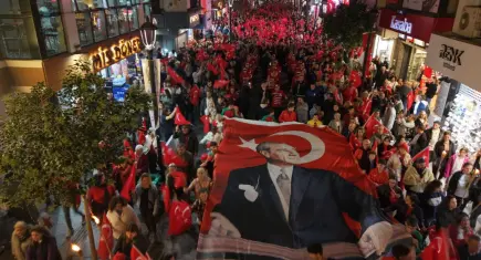 Karşıyaka’da Cumhuriyet coşkusu
