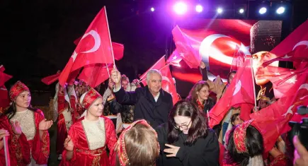 Kemalpaşa’da Cumhuriyetin 103. yılı coşkuyla kutlandı