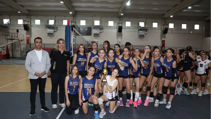 Çiğli’de Cumhuriyet coşkusu spor ve doğa etkinlikleriyle kutlandı - Fotoğraf 2