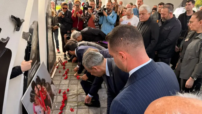 İzmir depreminin 6’ncı yılında 117 can unutulmadı - Fotoğraf 3