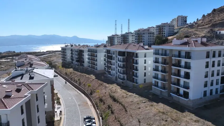 Bakan Kurum’dan İzmir depreminin 6. yılında mesaj: İzmir’i afetlere dirençli hale getireceğiz - Fotoğraf 4