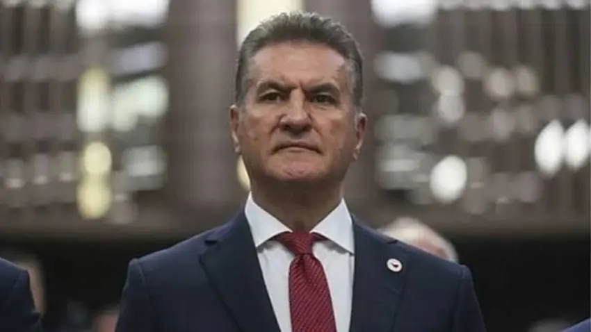 Mustafa Sarıgül, YENİ Parti'den istifa etti haberinin görseli