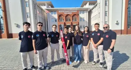 TEKNOFEST’te tarihi rekor: Liseli Aurora Roket Takımı Türkiye şampiyonu oldu!