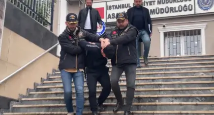 Bağcılar’daki cinayetin şüphelisi Çeşme’de yakalandı! Yunanistan’a kaçmaya hazırlanıyordu