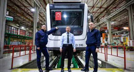 İzmir’in raylarında 26 yıllık emek